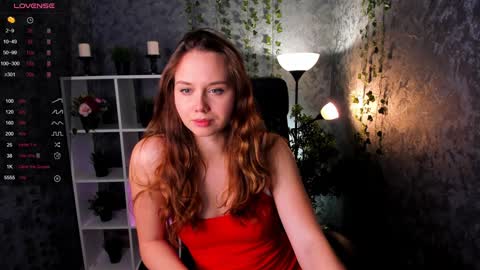 Snapshot of juliette_junson chatting on 14, 12, 2024 Julie online show from 14, 12, 2024