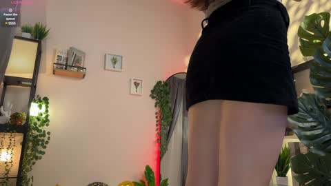Snapshot of juliette_junson chatting on 16, 12, 2024 Julie online show from 16, 12, 2024