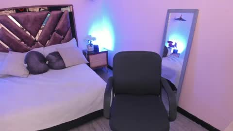 Snapshot of juliette_leroyy chatting on 23, 5, 2026 juli online show from 23, 5, 2026