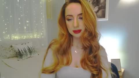 Snapshot of juliettesensual chatting on 8, 1, 2025 JulietteSensual online show from 8, 1, 2025