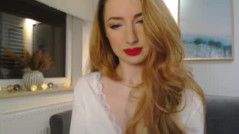 Snapshot of juliettesensual chatting on 22, 2, 2025 JulietteSensual online show from 22, 2, 2025