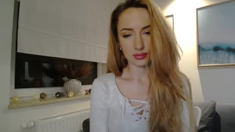 Snapshot of juliettesensual chatting on 11, 3, 2025 JulietteSensual online show from 11, 3, 2025