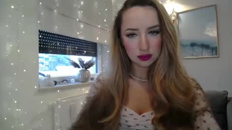JulietteSensual online show from 17, 2, 2026