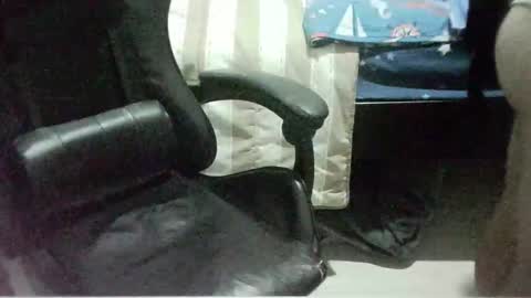 Snapshot of juligurlygirly chatting on 7, 10, 2025 juligurlygirly online show from 7, 10, 2025