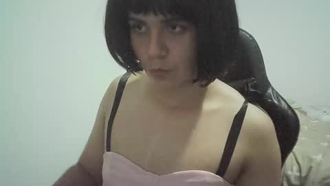 Snapshot of juligurlygirly chatting on 8, 11, 2025 juligurlygirly online show from 8, 11, 2025