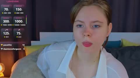 Julie online show from 3, 11, 2025