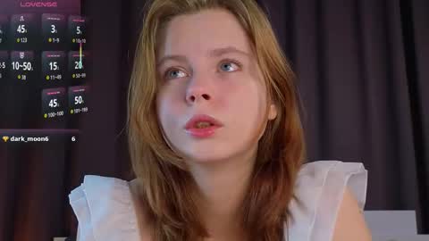 Julie online show from 7, 11, 2025