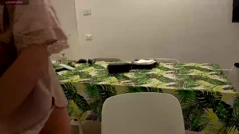 Snapshot of jullyenn chatting on 26, 4, 2026 Jully online show from 26, 4, 2026