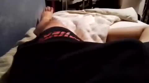 Snapshot of jumezee chatting on 2, 1, 2025 Asian office boy online show from 2, 1, 2025