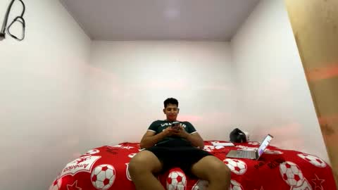 Snapshot of junior_osorio_2 chatting on 19, 1, 2026 junior_osorio_2 online show from 19, 1, 2026