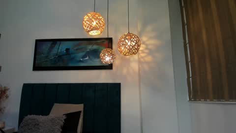 Jupiter Fox online show from 7, 1, 2025