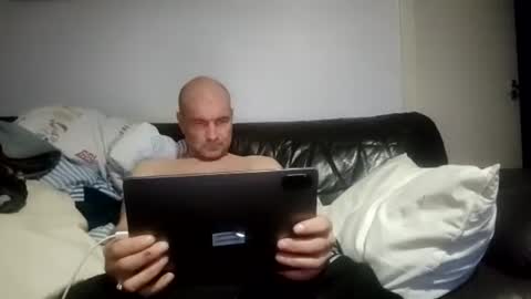 Snapshot of jurokplayer36 chatting on 27, 11, 2025 Yuri online show from 27, 11, 2025