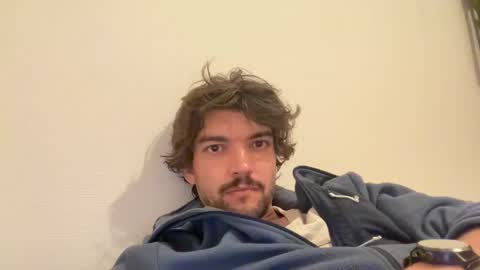 Snapshot of just_a_guy_with_a_big_cock chatting on 20, 10, 2025 just_a_guy_with_a_big_cock online show from 20, 10, 2025