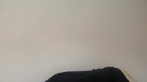 Snapshot of just_a_guy_with_a_big_cock chatting on 29, 10, 2025 just_a_guy_with_a_big_cock online show from 29, 10, 2025