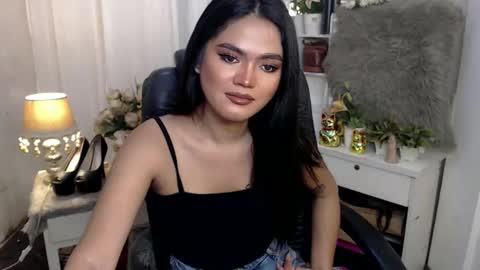 Snapshot of just_aleah chatting on 16, 12, 2024 MY IG aleahgomez17 online show from 16, 12, 2024