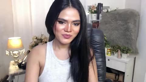 Snapshot of just_aleah chatting on 18, 12, 2024 MY IG aleahgomez17 online show from 18, 12, 2024