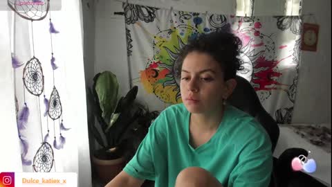 Snapshot of just_katiex chatting on 4, 2, 2025 Sofia online show from 4, 2, 2025