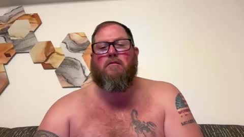 Snapshot of justaguyandnaked chatting on 25, 1, 2025 justaguyandnaked online show from 25, 1, 2025