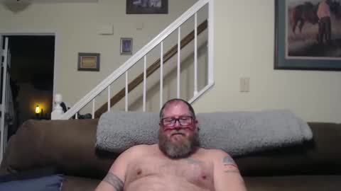 Snapshot of justaguyandnaked chatting on 4, 3, 2025 justaguyandnaked online show from 4, 3, 2025