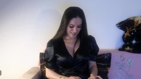 Snapshot of justanneagain chatting on 5, 11, 2025 JustAnne online show from 5, 11, 2025