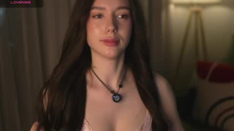 Snapshot of justbarbie_new_ chatting on 4, 5, 2026 Katarina online show from 4, 5, 2026