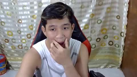 Cyril online show from 5, 3, 2026