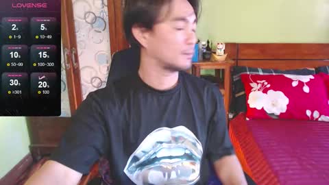 Snapshot of justcallmekarl chatting on 6, 10, 2025 Karl online show from 6, 10, 2025