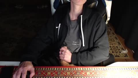 justchillinxo online show from 5, 12, 2024