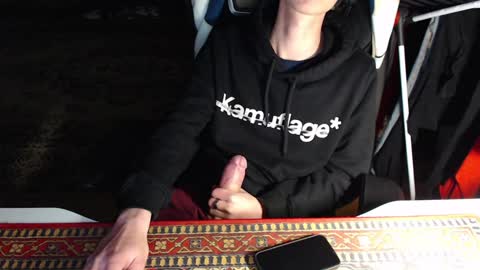 justchillinxo online show from 10, 12, 2024