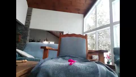 Snapshot of justforyou777770 chatting on 15, 12, 2024 Gil indpendant model exhibitionnist online show from 15, 12, 2024