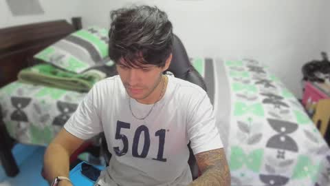 Snapshot of justin_stark1 chatting on 17, 2, 2025 Diego online show from 17, 2, 2025