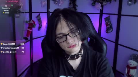 Snapshot of justin_twinkboy chatting on 21, 12, 2024 JUSTIN online show from 21, 12, 2024