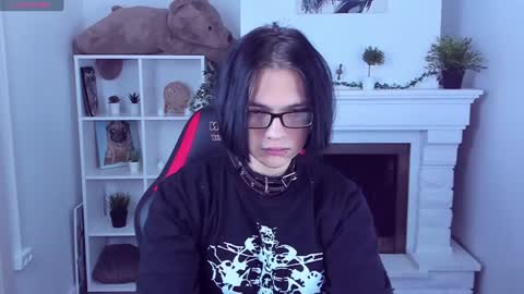 Snapshot of justin_twinkboy chatting on 21, 1, 2025 JUSTIN online show from 21, 1, 2025