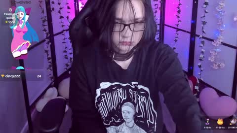 Snapshot of justin_twinkboy chatting on 5, 2, 2025 JUSTIN online show from 5, 2, 2025