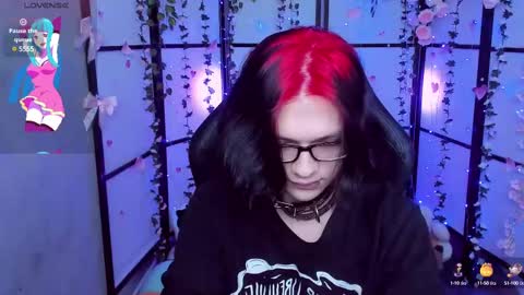 Snapshot of justin_twinkboy chatting on 13, 2, 2025 JUSTIN online show from 13, 2, 2025