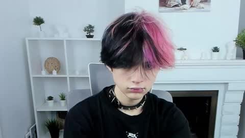 Snapshot of justin_twinkboy chatting on 14, 9, 2025 JUSTIN online show from 14, 9, 2025