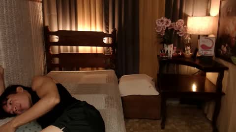 Snapshot of justine_hunk chatting on 31, 12, 2024 justine_hunk online show from 31, 12, 2024