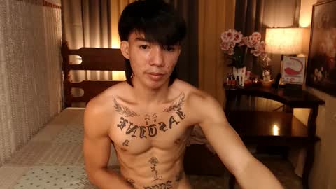 Snapshot of justine_hunk chatting on 1, 1, 2025 justine_hunk online show from 1, 1, 2025