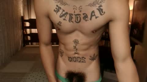 Snapshot of justine_hunk chatting on 26, 9, 2025 justine_hunk online show from 26, 9, 2025