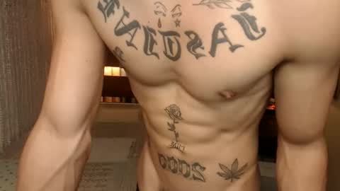 justine_hunk online show from 6, 3, 2026