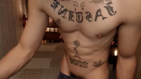 Snapshot of justine_hunk chatting on 21, 4, 2026 justine_hunk online show from 21, 4, 2026