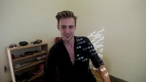 Snapshot of justinnordick chatting on 3, 8, 2026 Hologram Guy online show from 3, 8, 2026