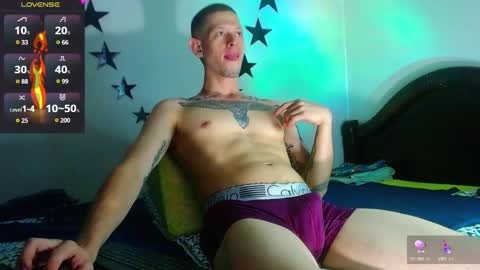 Snapshot of justinsc chatting on 6, 12, 2024 Justinsc online show from 6, 12, 2024