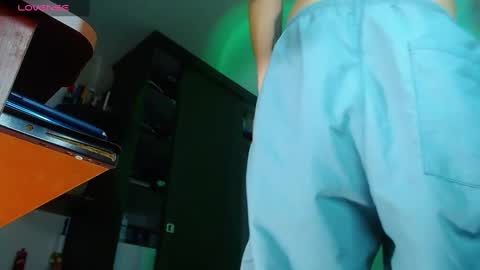 Snapshot of justinsc chatting on 18, 1, 2025 Justinsc online show from 18, 1, 2025