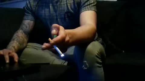 justmehere077 online show from 4, 1, 2025