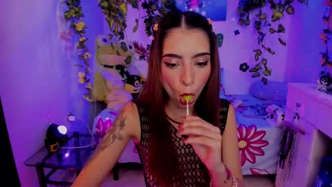 Mia online show from 25, 2, 2025