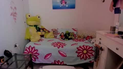 Mia online show from 28, 2, 2025