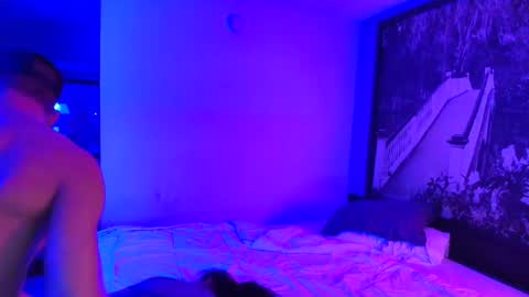 Eetantungfuk Mias online show from 5, 1, 2025