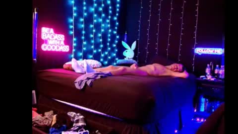 Eetantungfuk Mias online show from 21, 2, 2025