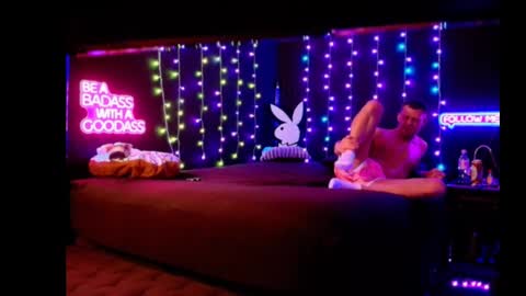 Eetantungfuk Mias online show from 23, 2, 2025